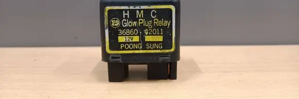 Hyundai H-1, Starex, Satellite Other relay 3686042011