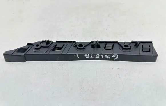 Alfa Romeo Giulietta Front bumper mounting bracket 50513510