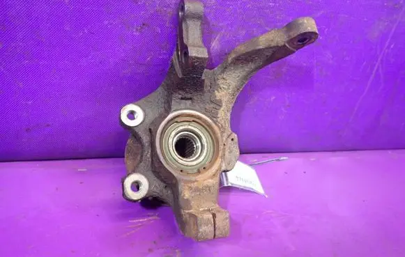 Opel Corsa B Front wheel hub spindle knuckle 