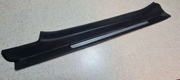 Audi TT TTS Mk2 Front sill trim cover 8J0853492E
