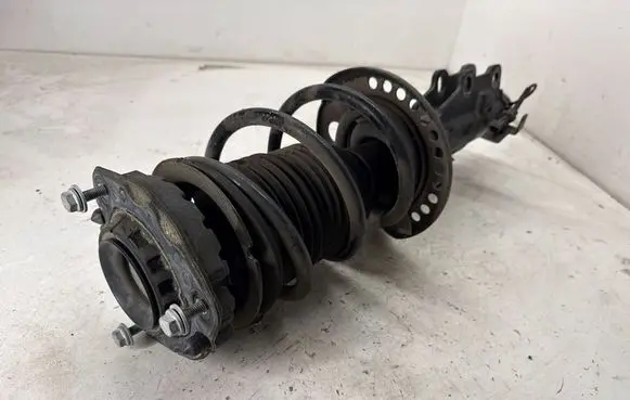 Chevrolet Camaro Front shock absorber with coil spring 84421288 812952729 22104000000