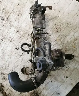 Nissan X-Trail T30 Intake manifold NOCODE