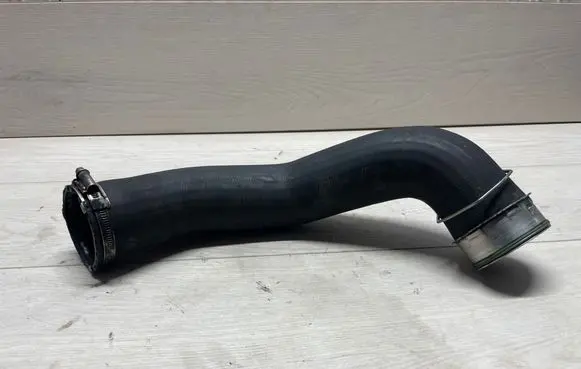 Mercedes-Benz R W251 Intercooler hose/pipe S20599A