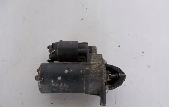 Opel Vectra B Starter motor 