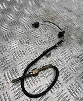 Mercedes-Benz GLC X253 C253 Exhaust gas temperature sensor A0009050805