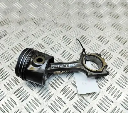 Volvo V70 Piston 30750674