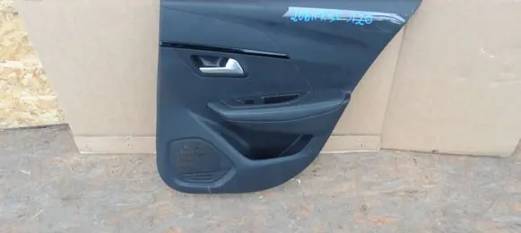 Peugeot 208 II Rear door card panel trim 