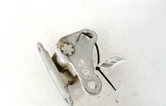 Mitsubishi Colt Rear door lower hinge