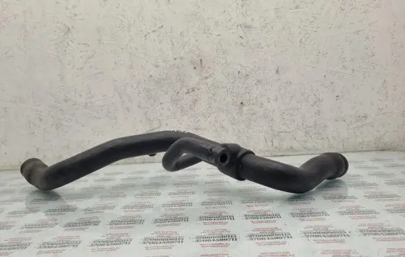 Audi A4 S4 B5 8D Engine coolant pipe/hose 8D0121101F