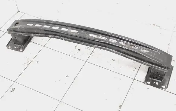 Skoda Octavia Mk3 (5E) Front bumper cross member 5E0807109F