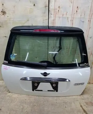 Mini One - Cooper R50 - 53 Tailgate/trunk/boot lid 