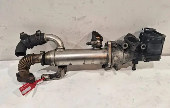 Peugeot 508 EGR valve 9681825280