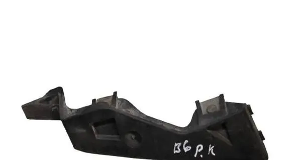 Volkswagen PASSAT B6 Front bumper mounting bracket 3C0807723