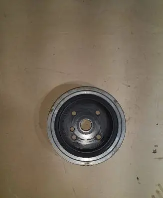 Volvo XC70 Crankshaft pulley