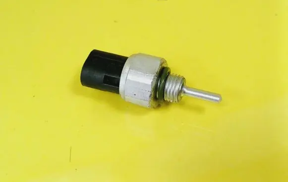 Air conditioning (A/C) pressure sensor