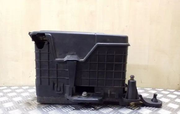 Volkswagen PASSAT B7 Battery box tray 3C0915443A 3C0915335 3C0915336A