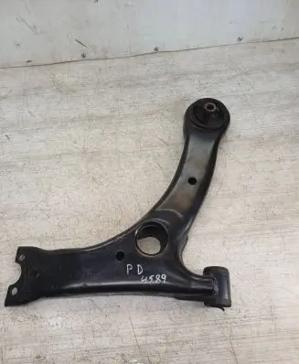 Toyota Corolla Verso E121 Front lower control arm/wishbone 116004721902