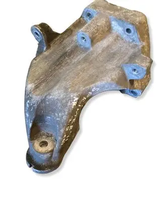 Mercedes-Benz Sprinter W906 Engine mounting bracket A6512231704