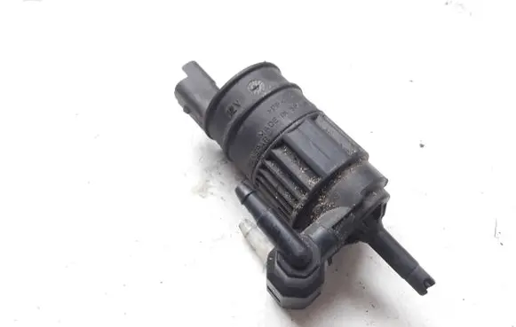 Renault Scenic I Windscreen/windshield washer pump 7700430702