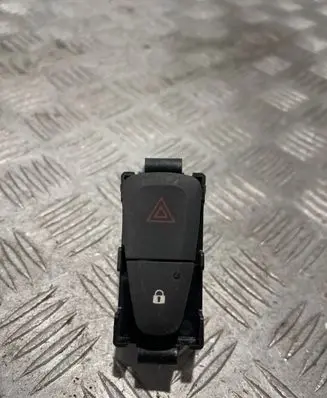 Renault Megane III Hazard light switch E3160101