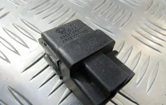 Nissan Primera Other relay 252309f900 4ra940010-65
