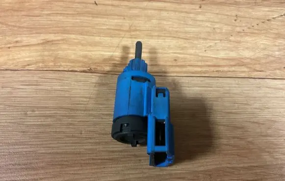 Audi A6 S6 C6 4F Brake pedal sensor switch 1J0927189E