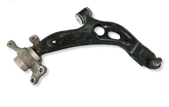 BMW 2 F46 Front lower control arm/wishbone 6871302