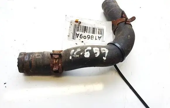 Toyota Avensis T250 Engine coolant pipe/hose 