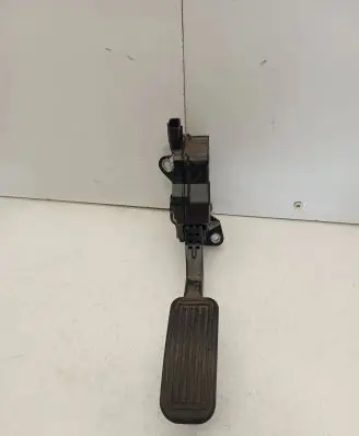 Lexus CT 200H Accelerator throttle pedal 7811076021 160004 1988008481