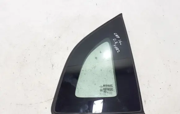Renault Captur Rear side window 833060875R