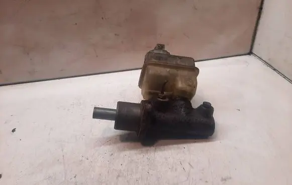 Volkswagen Golf II Master brake cylinder 357611307A