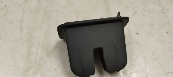 Bentley Flying Spur Tailgate/boot lid lock trim 4w0827520