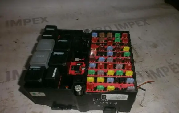 Ford Fiesta Fuse box set 6s6t14401jfg