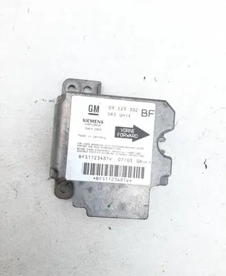 Opel Zafira A Airbag control unit/module 09229302 BFS1123481V 330518650