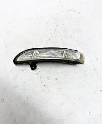 Mercedes-Benz CLS C219 Mirror indicator light 2198200521 4551434487