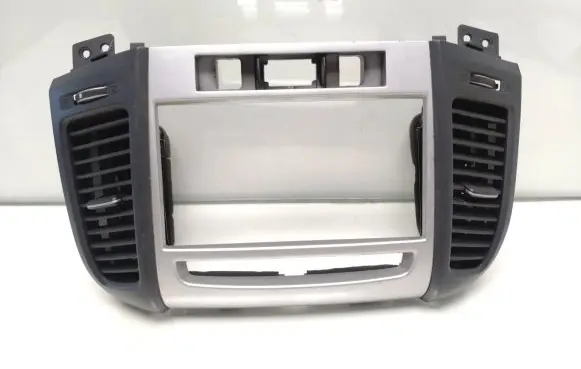 Hyundai Santa Fe Dash center air vent grill 974202B000