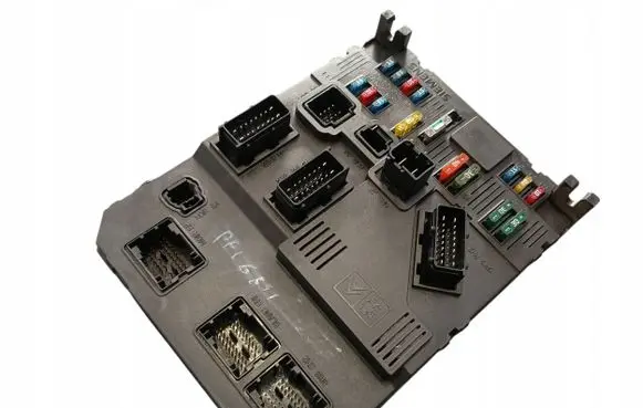 Peugeot 206 BSM Control unit 9649527780
