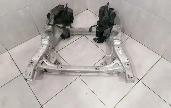 Mercedes-Benz E W238 Front subframe A2056208801
