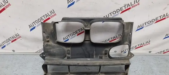 BMW 5 E39 Intercooler air guide/duct channel 51718159959