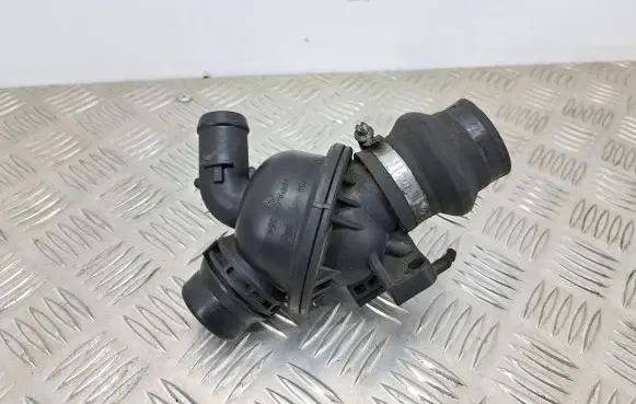 BMW 5 GT F07 Thermostat/thermostat housing 6601544