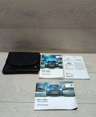 BMW 1 F20 F21 Owners service history hand book