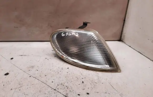 Ford Galaxy Front indicator light