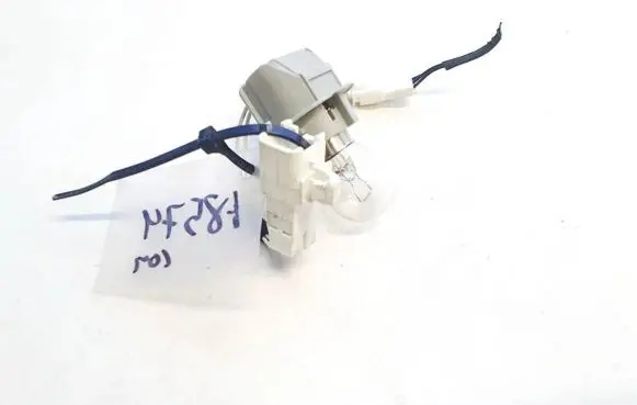 Toyota Avensis T270 Headlight part 