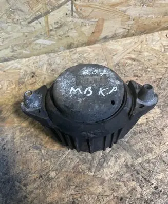Mercedes-Benz E C207 W207 Engine mount bracket A2122404117