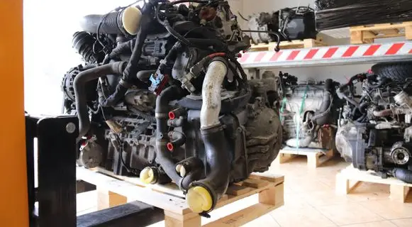 Volvo V50 Engine D5204T5 6908015 0945320