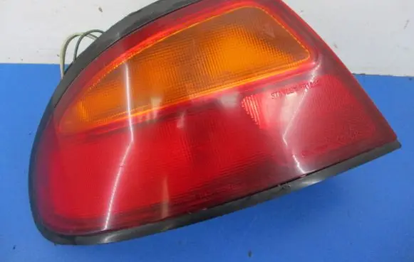Mazda 323 F Rear/tail lights
