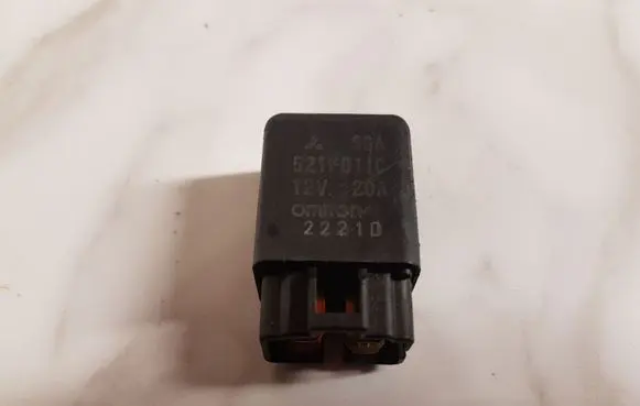 Mitsubishi Pajero Sport I Other relay 521F011C