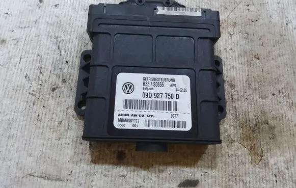 Volkswagen Touareg I Gearbox control unit/module 09D927750D MBMA001121