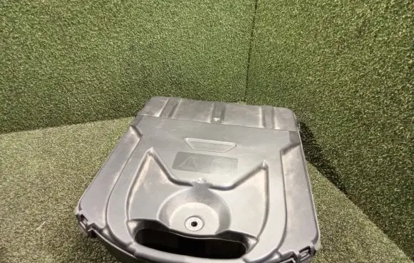 Opel Vivaro Tool box 995015576R 93452779