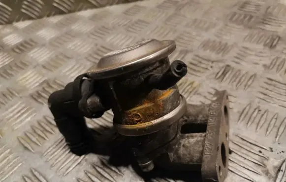Porsche Cayenne (9PA) Secondary air pump 022131101